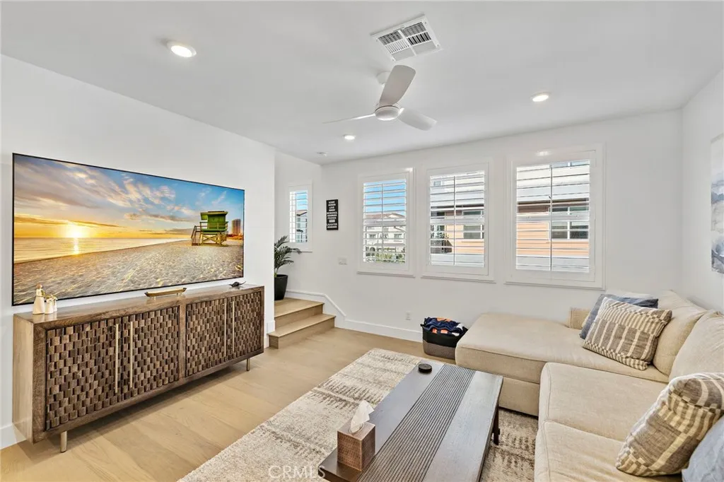 530 Bluegrass Way, Ladera Ranch, California 92694 home-pic-10