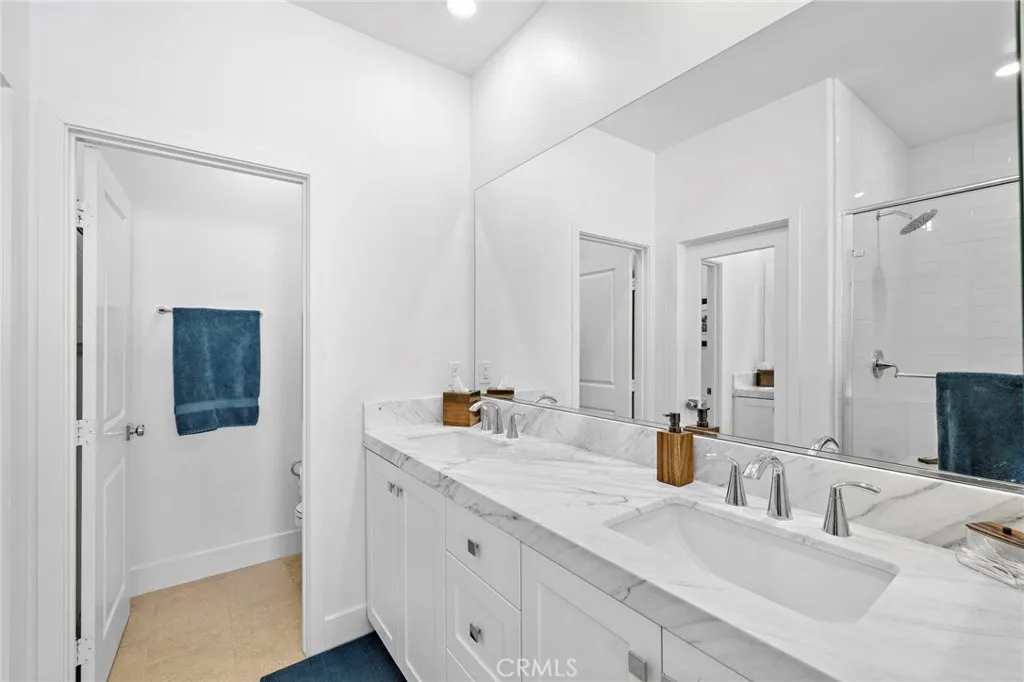 530 Bluegrass Way, Ladera Ranch, California 92694 home-pic-14