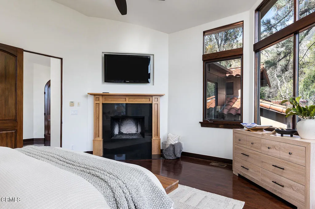 2217 Crescent Drive, Altadena, California 91001 home-pic-34