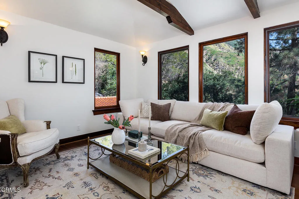 2217 Crescent Drive, Altadena, California 91001 home-pic-45