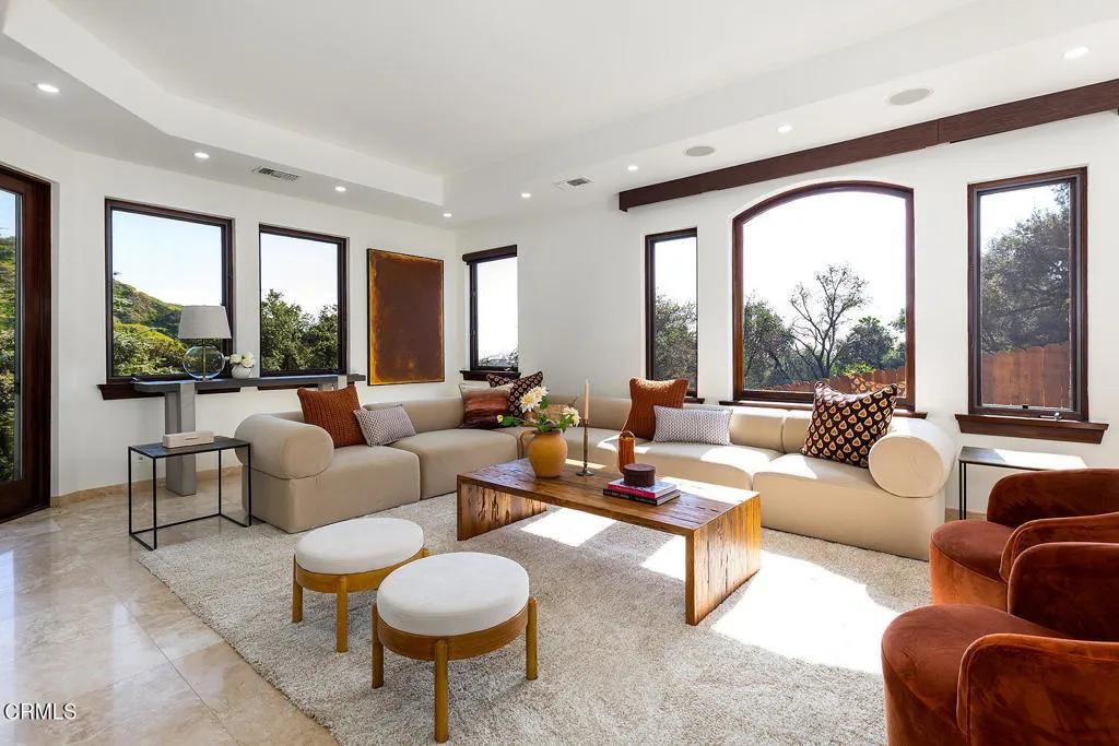 2217 Crescent Drive, Altadena, California 91001 home-pic-21