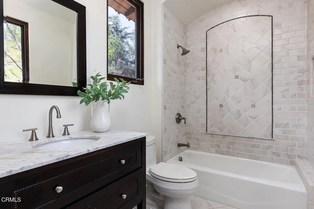 2217 Crescent Drive, Altadena, California 91001 home-pic-43