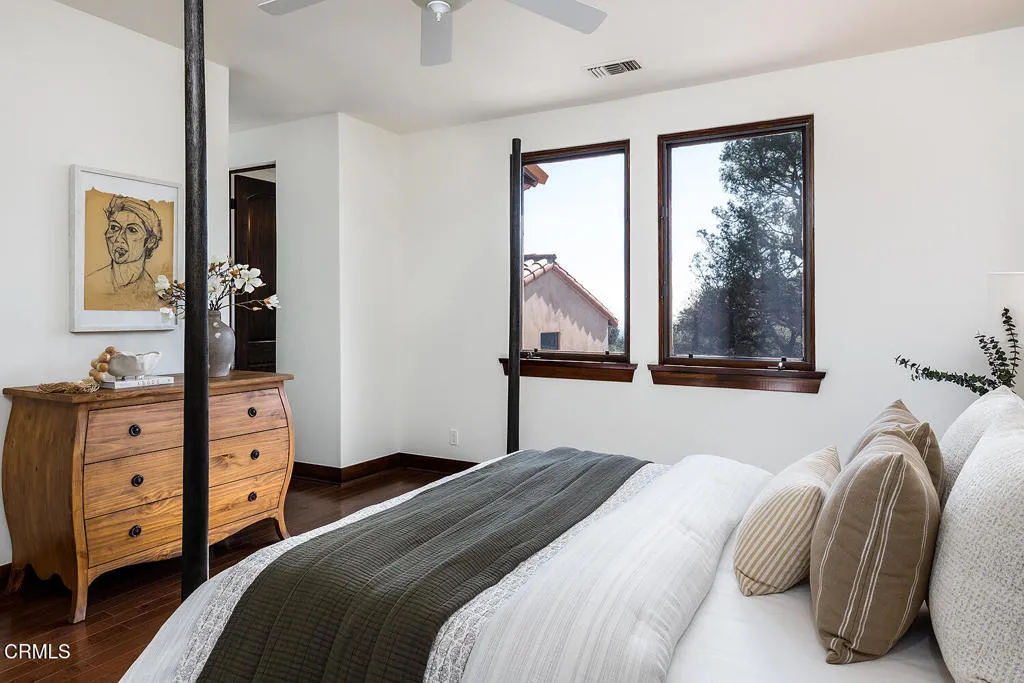2217 Crescent Drive, Altadena, California 91001 home-pic-40
