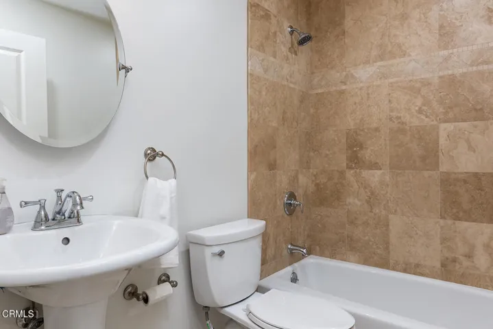 2217 Crescent Dr 033-mls