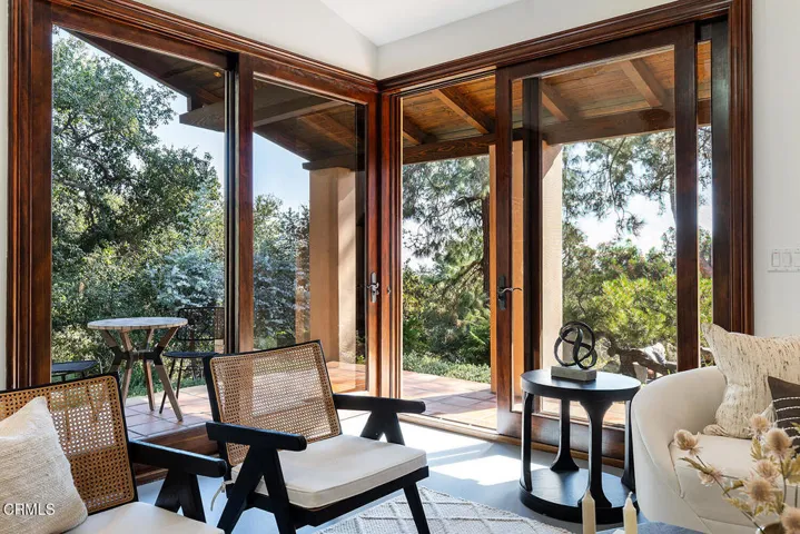 2217 Crescent Dr 065-mls