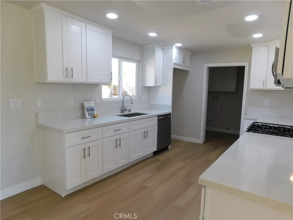 10456 Napa Road, Adelanto, California 92301 home-pic-11
