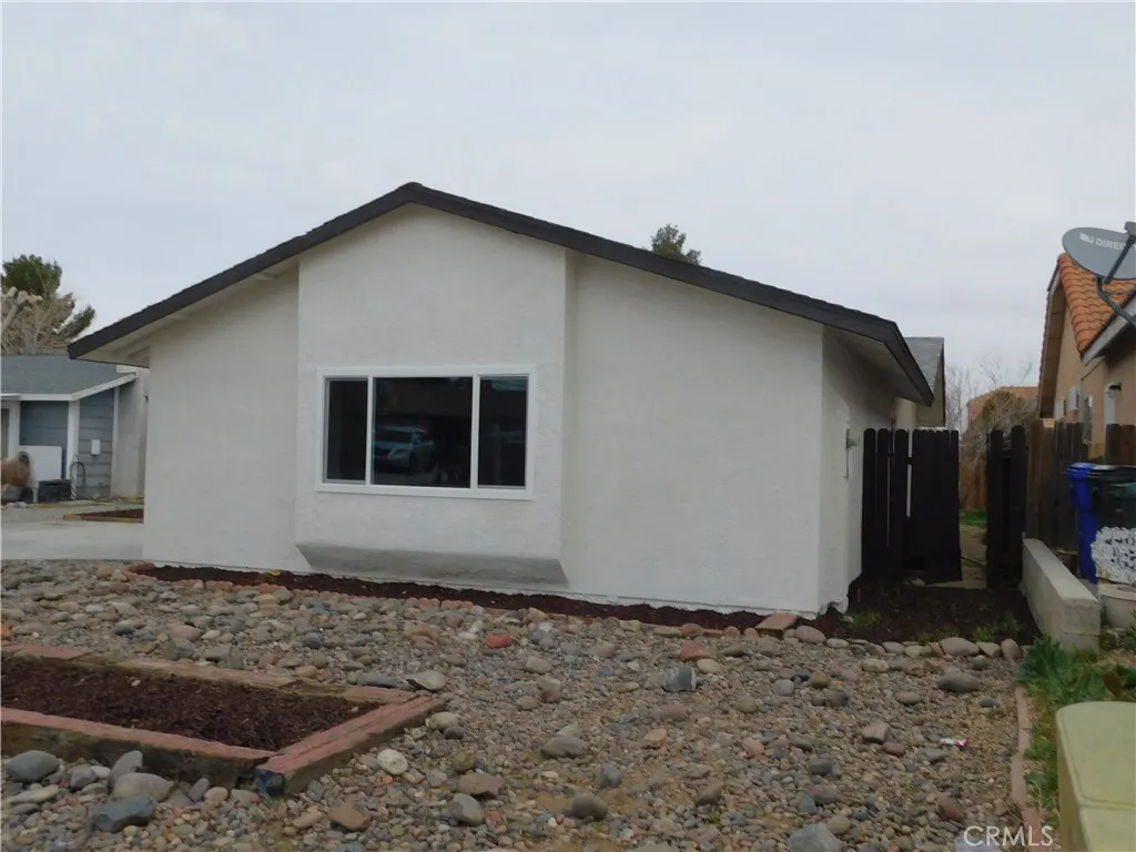 10456 Napa Road, Adelanto, California 92301 home-pic-3