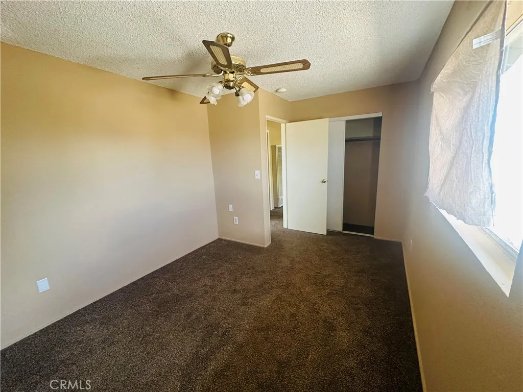 59057 Aberdeen Drive, Yucca Valley, California 92284 home-pic-9