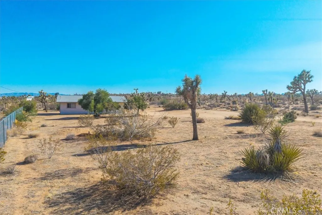 59057 Aberdeen Drive, Yucca Valley, California 92284 home-pic-34
