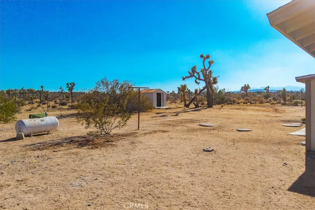 59057 Aberdeen Drive, Yucca Valley, California 92284 home-pic-36