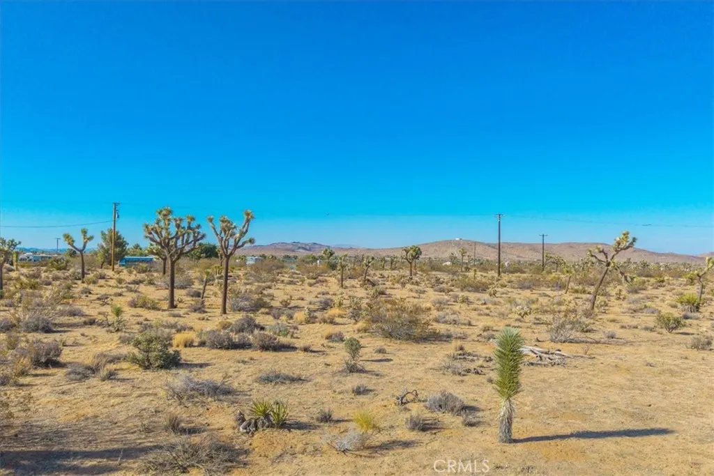 59057 Aberdeen Drive, Yucca Valley, California 92284 home-pic-31