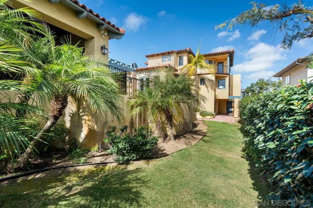 3235 Harbor View Dr, San Diego, California 92106 home-pic-51