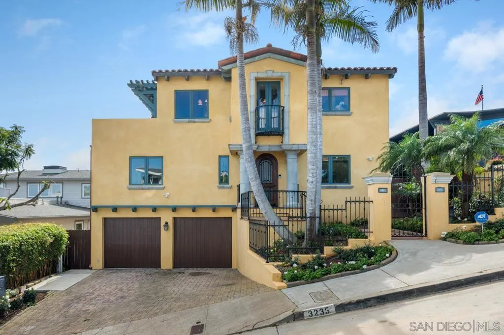 3235 Harbor View Dr, San Diego, California 92106 home-pic-55