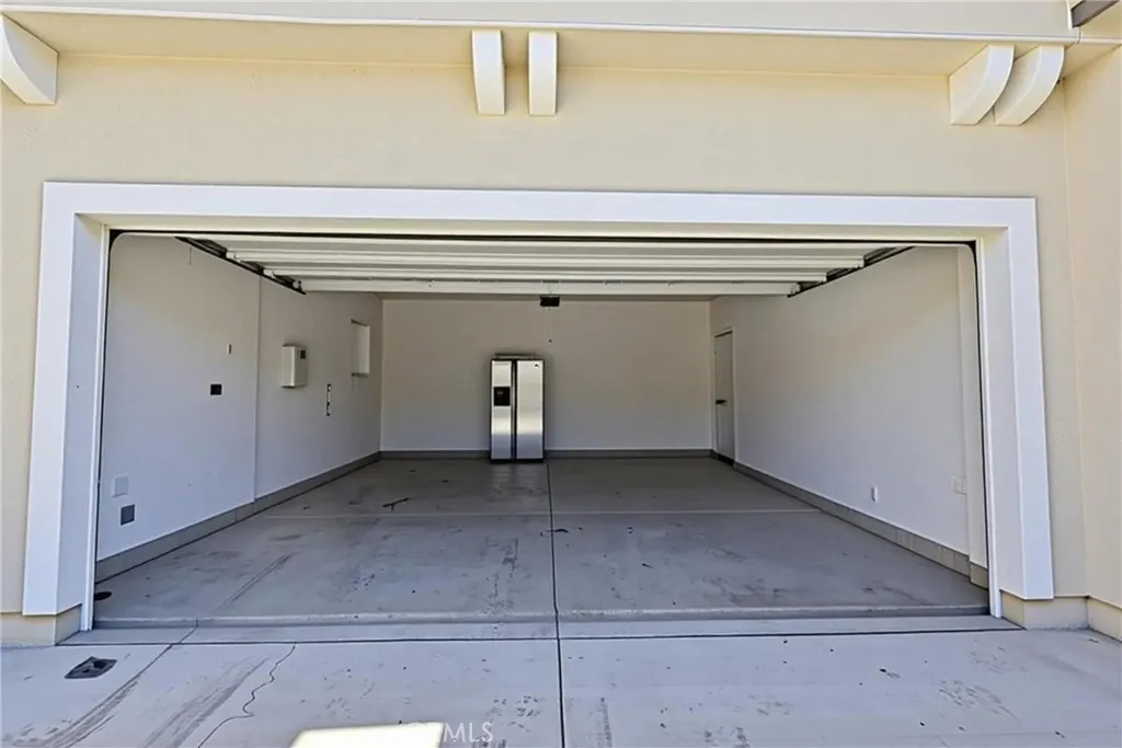 2 car garage