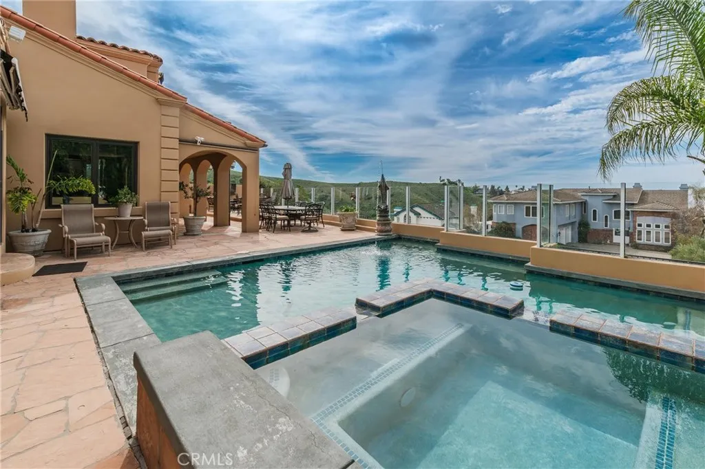 33741 Brandon Lane, San Juan Capistrano, California 92675 home-pic-36