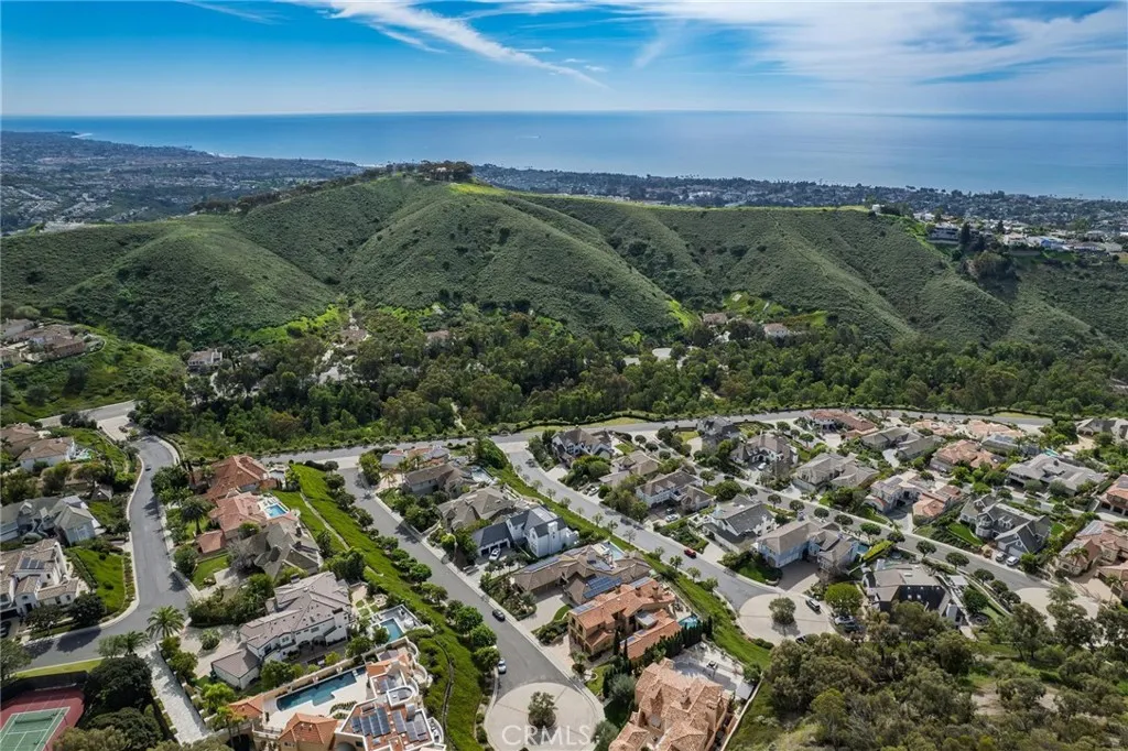 33741 Brandon Lane, San Juan Capistrano, California 92675 home-pic-45
