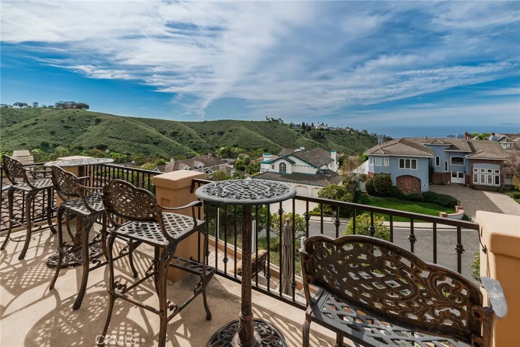 33741 Brandon Lane, San Juan Capistrano, California 92675 home-pic-48
