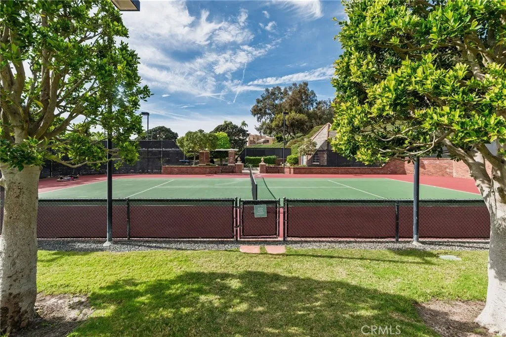 33741 Brandon Lane, San Juan Capistrano, California 92675 home-pic-44