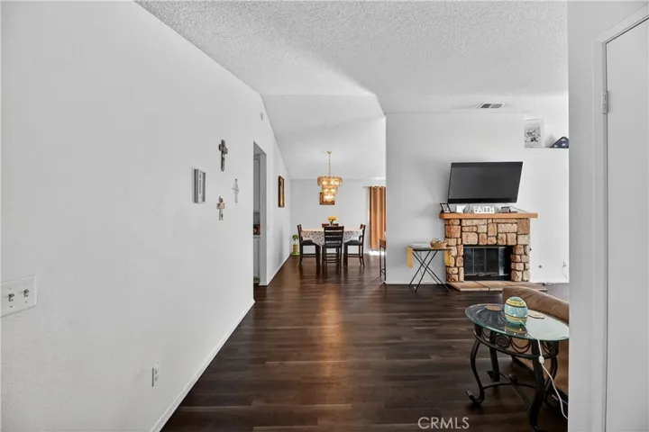 501 Presidents Avenue, Hemet, California 92543