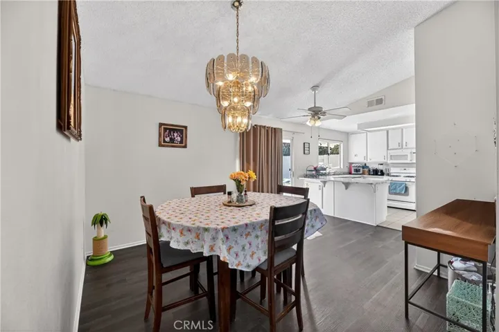 501 Presidents Avenue, Hemet, California 92543