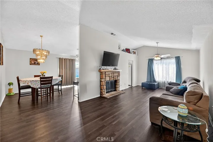 501 Presidents Avenue, Hemet, California 92543