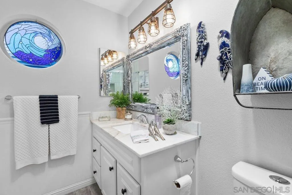 4011 Layang Layang Cir F, Carlsbad, California 92008 home-pic-39