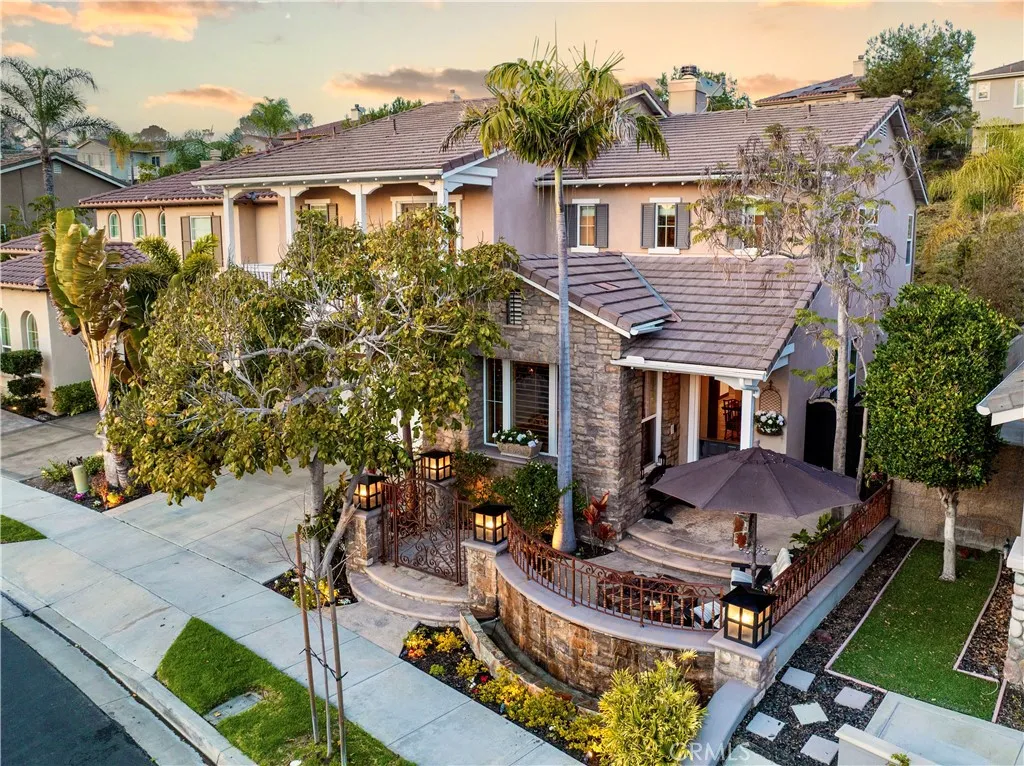 1405 Manera Ventosa, San Clemente, California 92673 home-pic-1