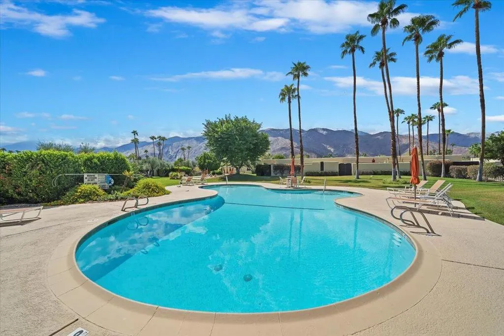 29-Community Pool 2