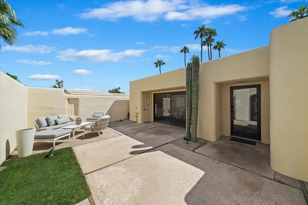 05-Front Patio