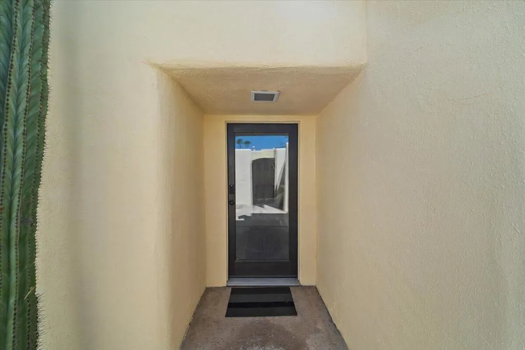 08-Front Entrance