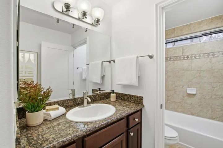 4970 Cherry Avenue 203, San Jose, California 95118