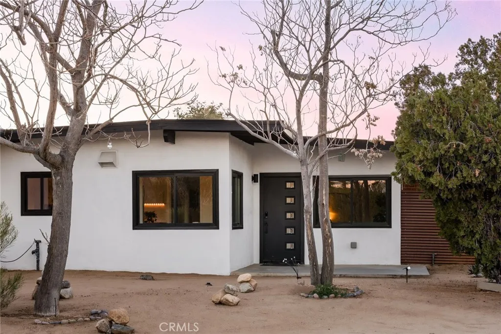 7422 Joshua, Yucca Valley, California 92284 home-pic-51