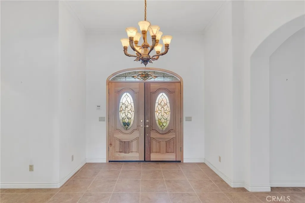 19265 Kanbridge, Apple Valley, California 92308 home-pic-8