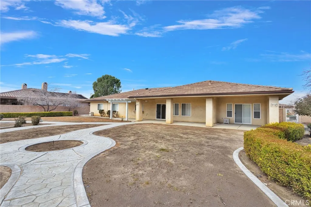19265 Kanbridge, Apple Valley, California 92308 home-pic-44