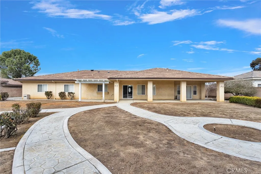 19265 Kanbridge, Apple Valley, California 92308 home-pic-43
