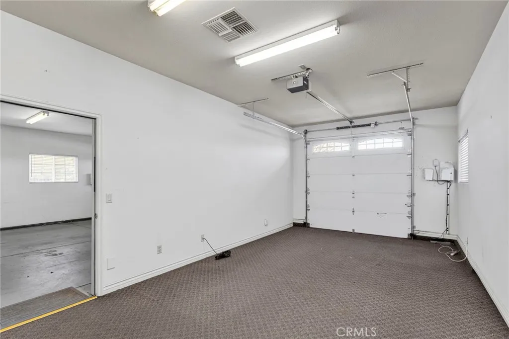 19265 Kanbridge, Apple Valley, California 92308 home-pic-27