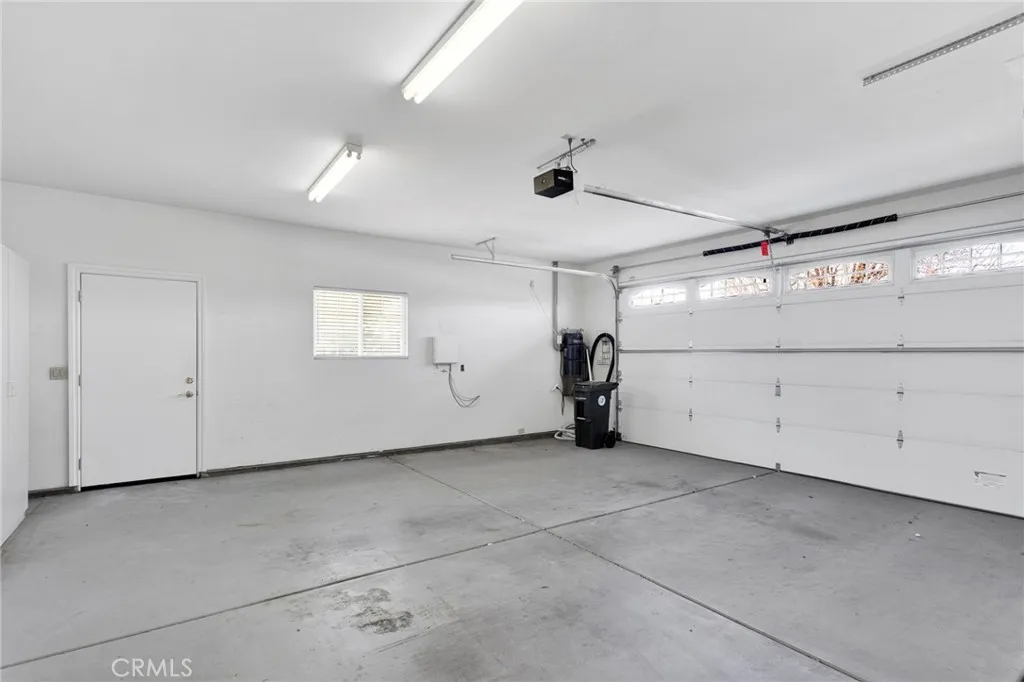 19265 Kanbridge, Apple Valley, California 92308 home-pic-29