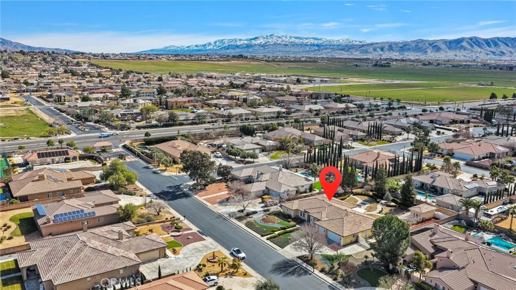 19265 Kanbridge, Apple Valley, California 92308 home-pic-51
