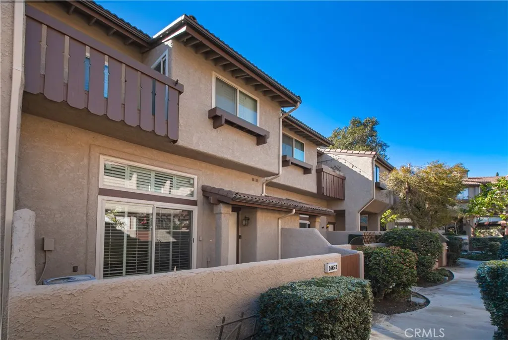 2445 Chandler 2, Simi Valley, California 93065 home-pic-1