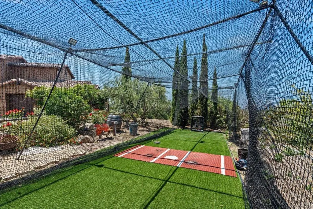 8287 Run Of The Knolls, San Diego, California 92127 home-pic-68