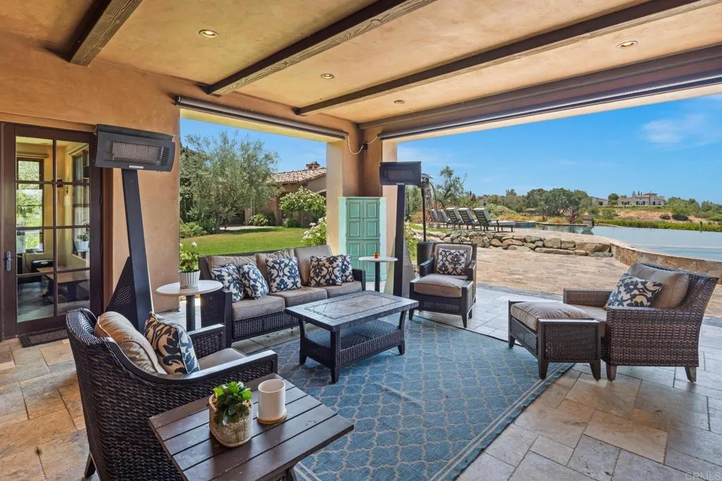 8287 Run Of The Knolls, San Diego, California 92127 home-pic-52