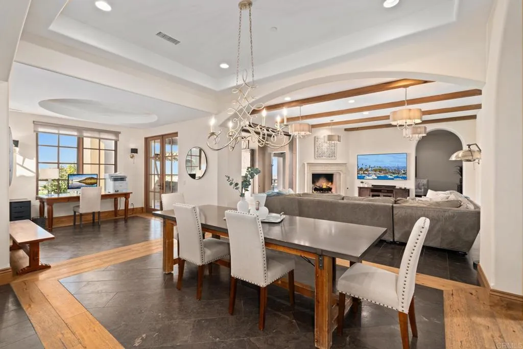 8287 Run Of The Knolls, San Diego, California 92127 home-pic-11