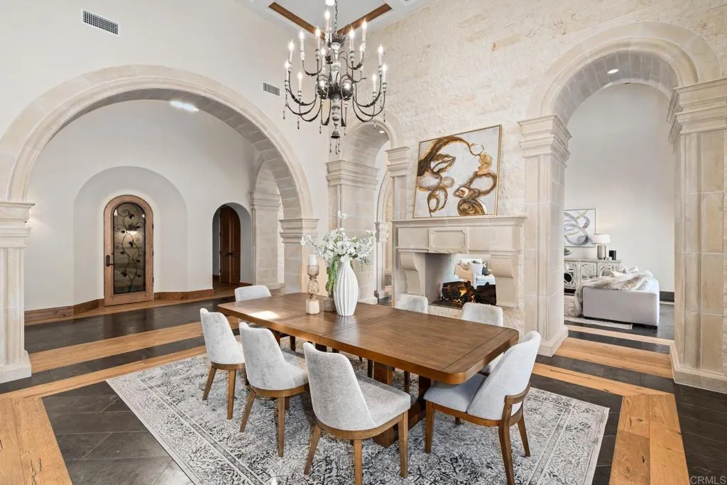 8287 Run Of The Knolls, San Diego, California 92127 home-pic-7