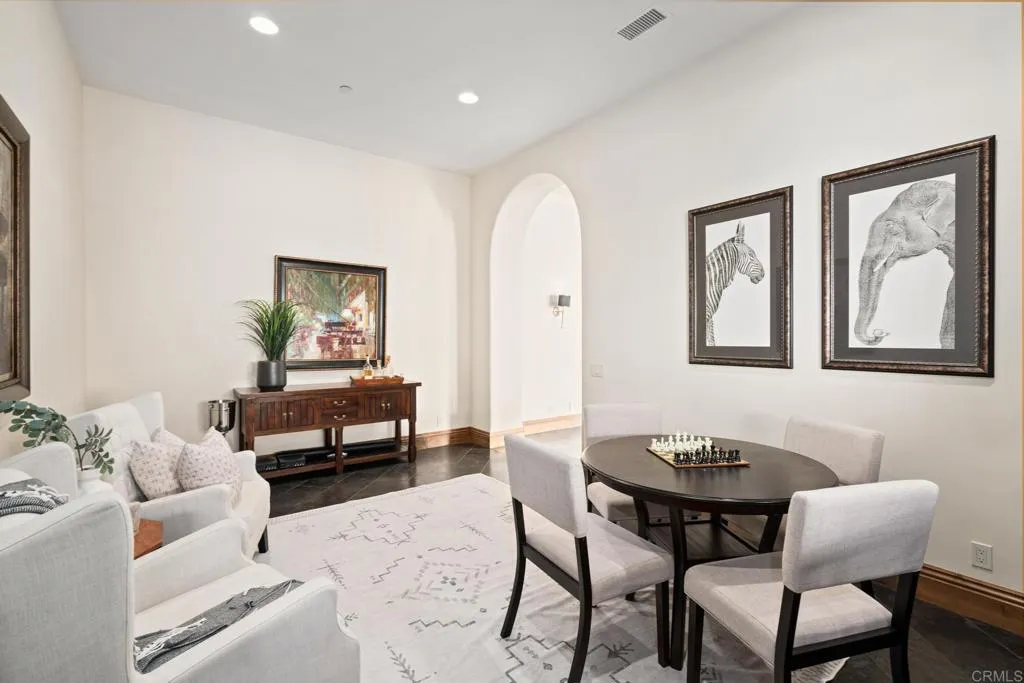 8287 Run Of The Knolls, San Diego, California 92127 home-pic-19