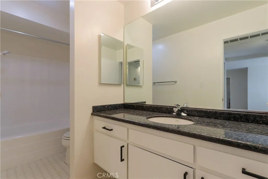 424 N Bellflower, Long Beach, California 90814 home-pic-12