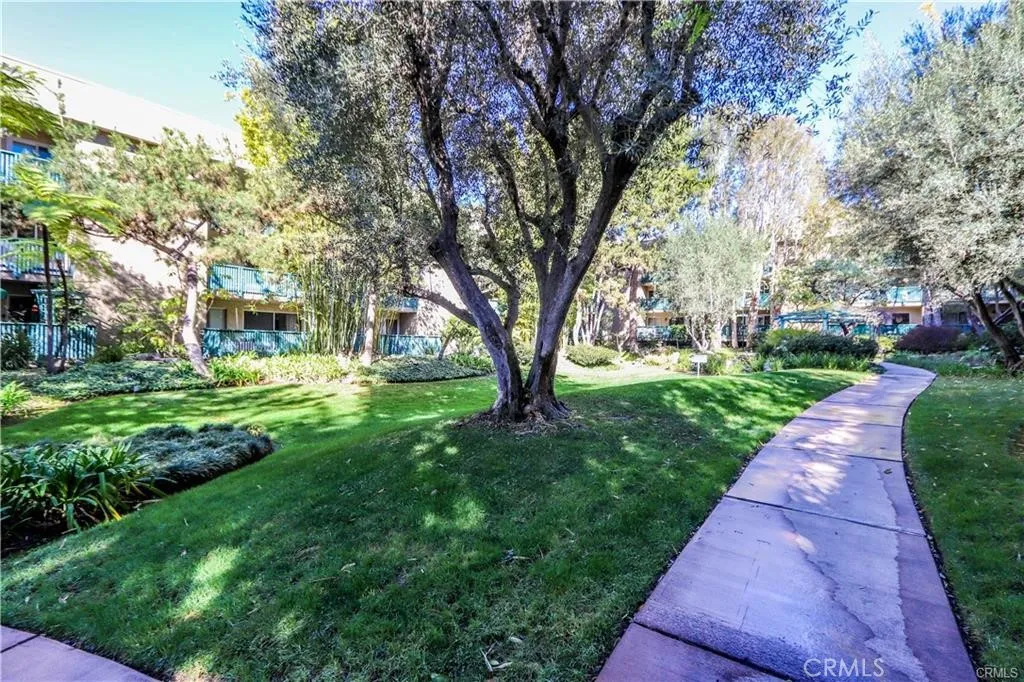424 N Bellflower, Long Beach, California 90814 home-pic-30