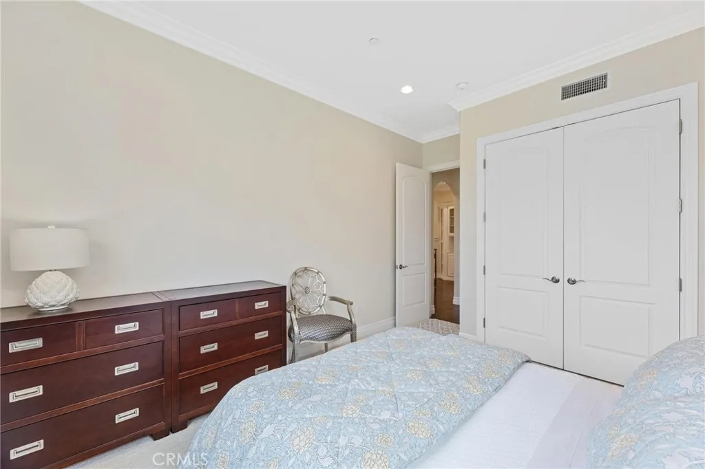 2012 Robinson Street, Redondo Beach, California 90278 home-pic-39