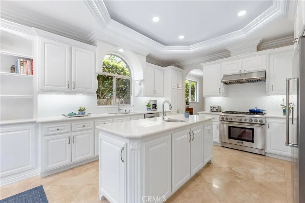 2012 Robinson Street, Redondo Beach, California 90278 home-pic-19