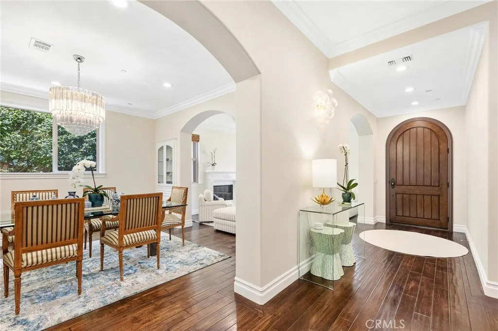2012 Robinson Street, Redondo Beach, California 90278 home-pic-9