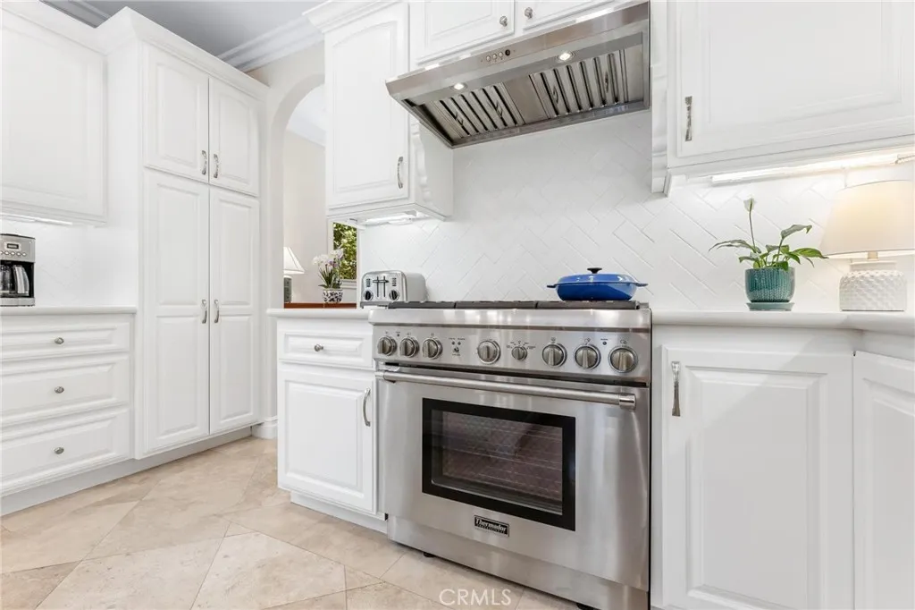 2012 Robinson Street, Redondo Beach, California 90278 home-pic-22